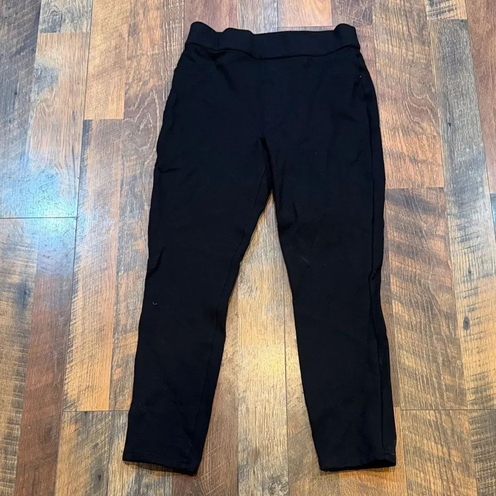 Black Leggings by spanx M (4200A)